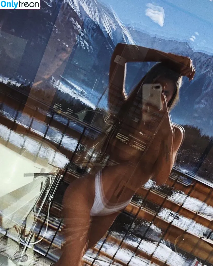 Viki odintcova nude photo #0273 (mavrinmag / viki_odintcova)