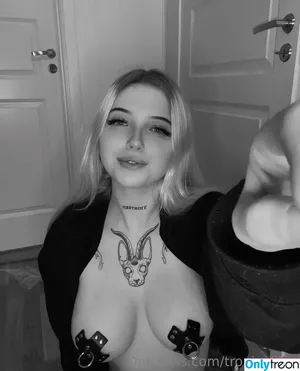 Vikkzy фото голая #0388
