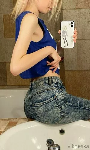 vikneskafree / vikneska nude photo #0018