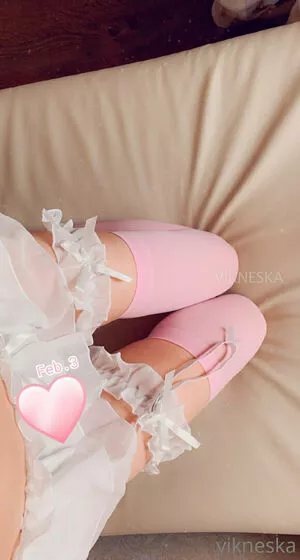 vikneskafree / vikneska nude photo #0025