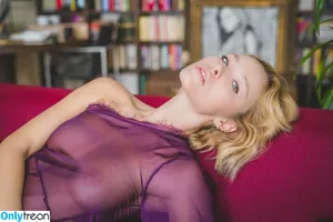 Viktoriia Yarova / vi_blabla nude photo #0061