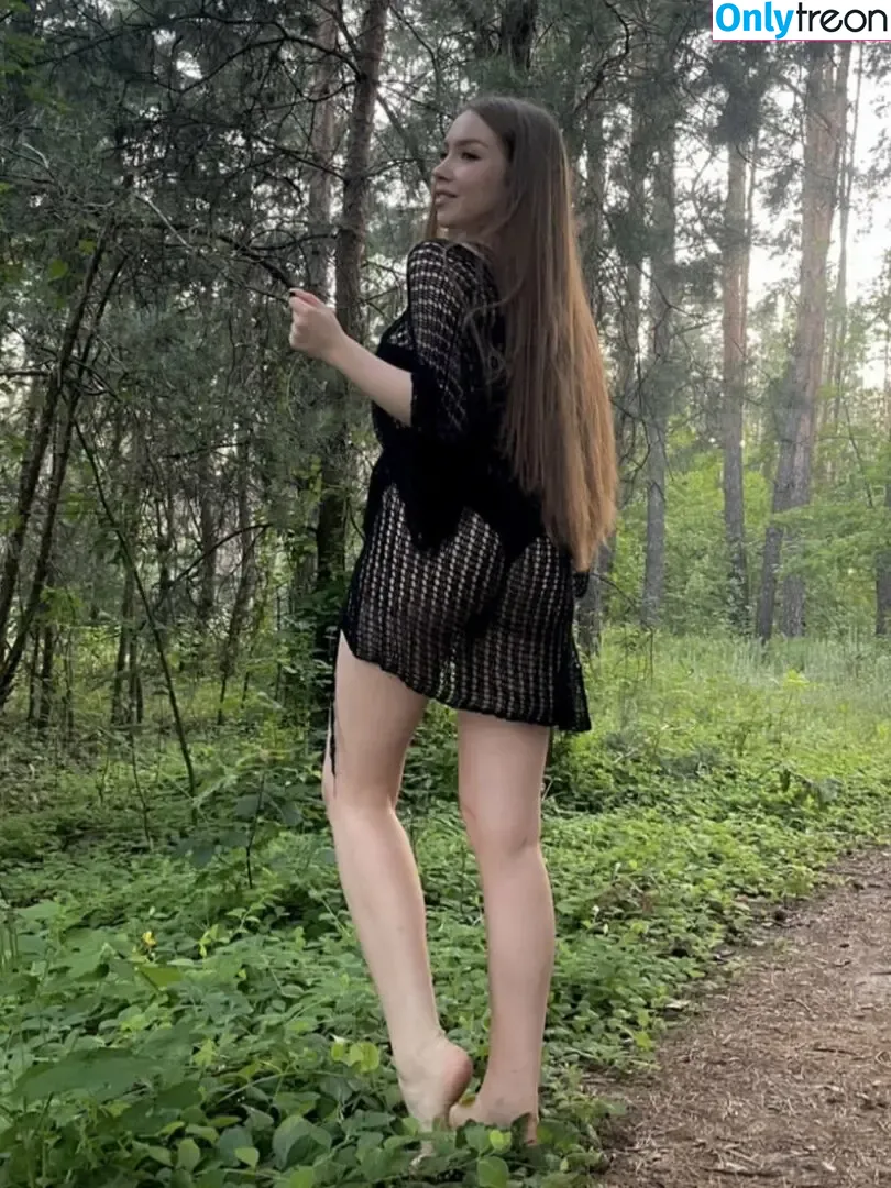 vikusik_buka nude photo #0009 (vikusha)