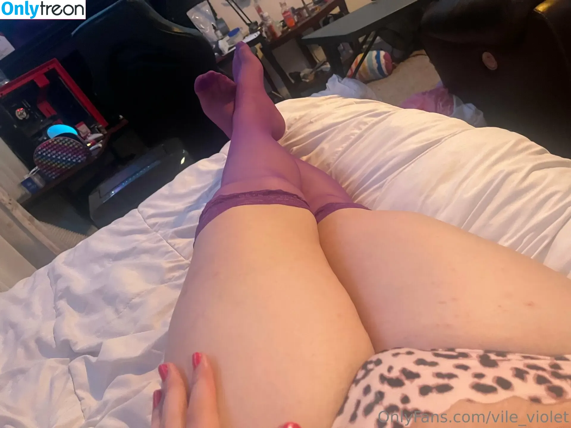 vile_violet голая photo #0048 (vile_violet)