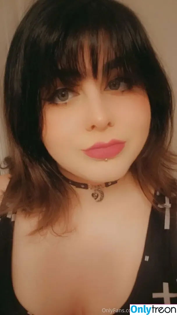 vinsm0ke nude photo #0014 (vinsm0ke__)