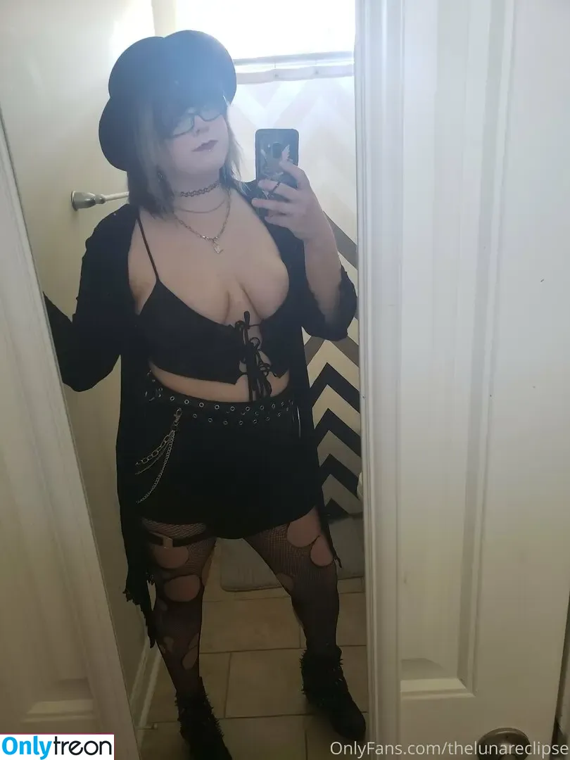 vinsm0ke nude photo #0018 (vinsm0ke__)