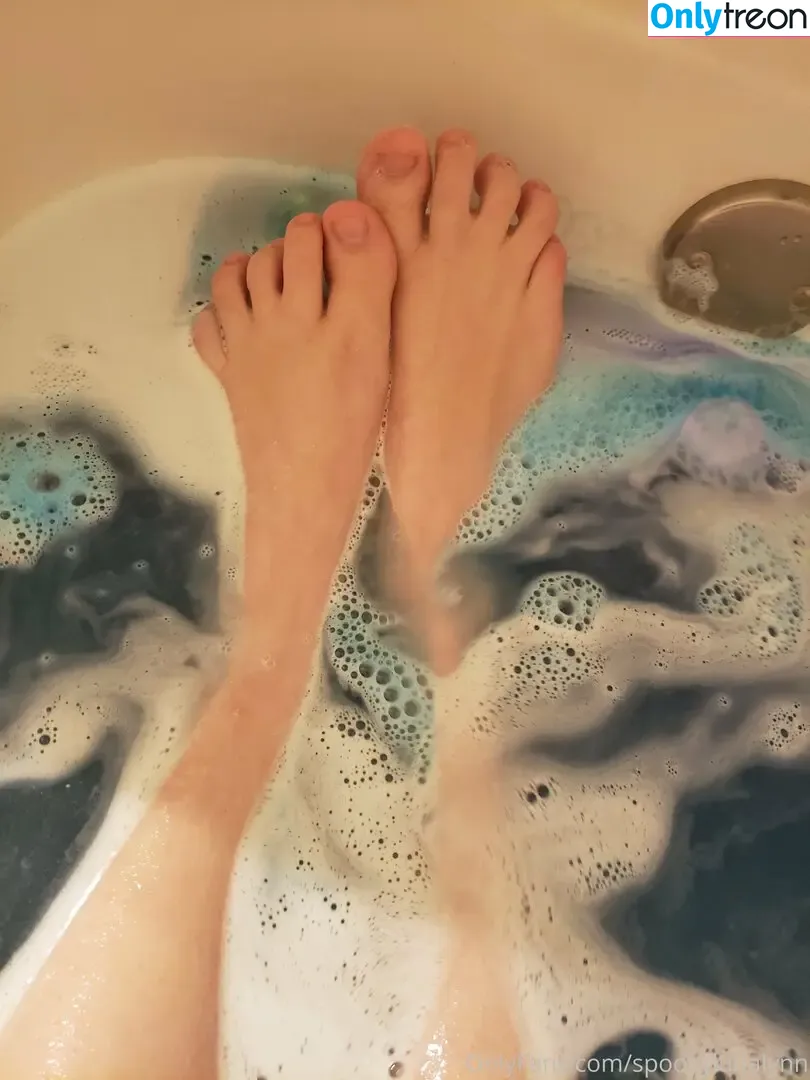 vinsm0ke nude photo #0028 (vinsm0ke__)