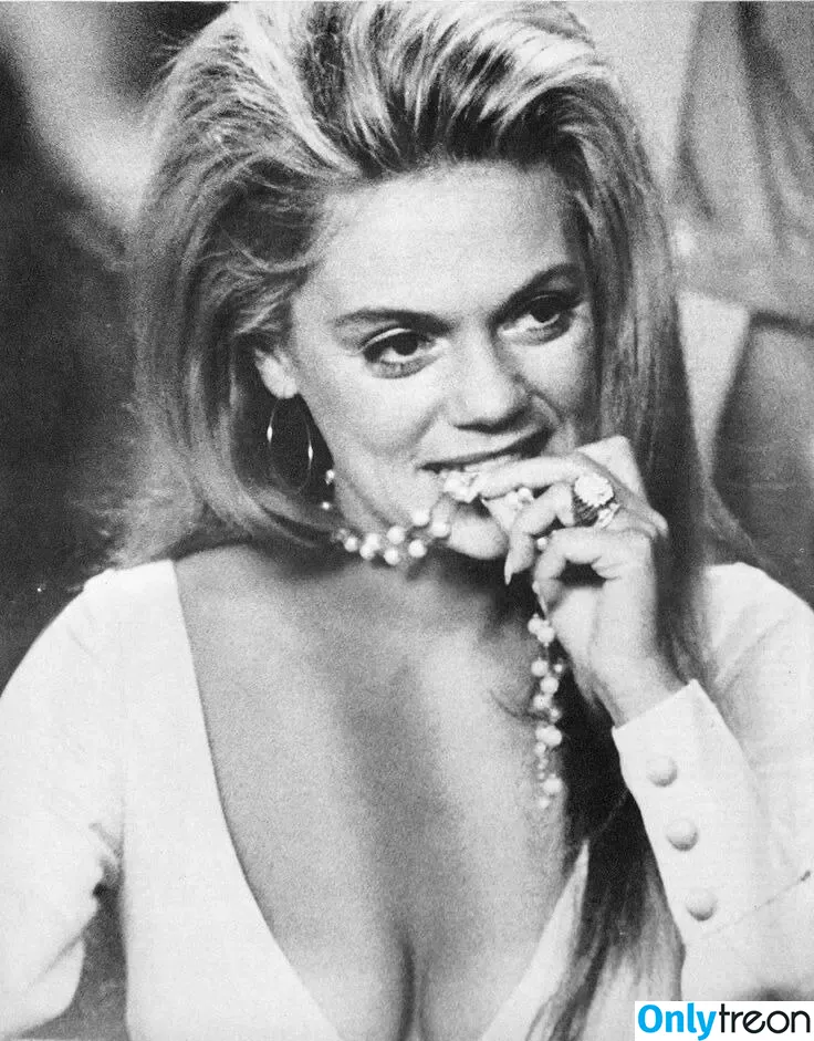 Vintage Starlets голая photo #1691 (Vintage Starlets)