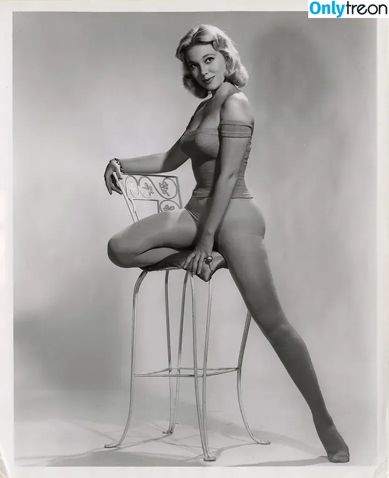 Vintage Starlets nude photo #2578 (Vintage Starlets)