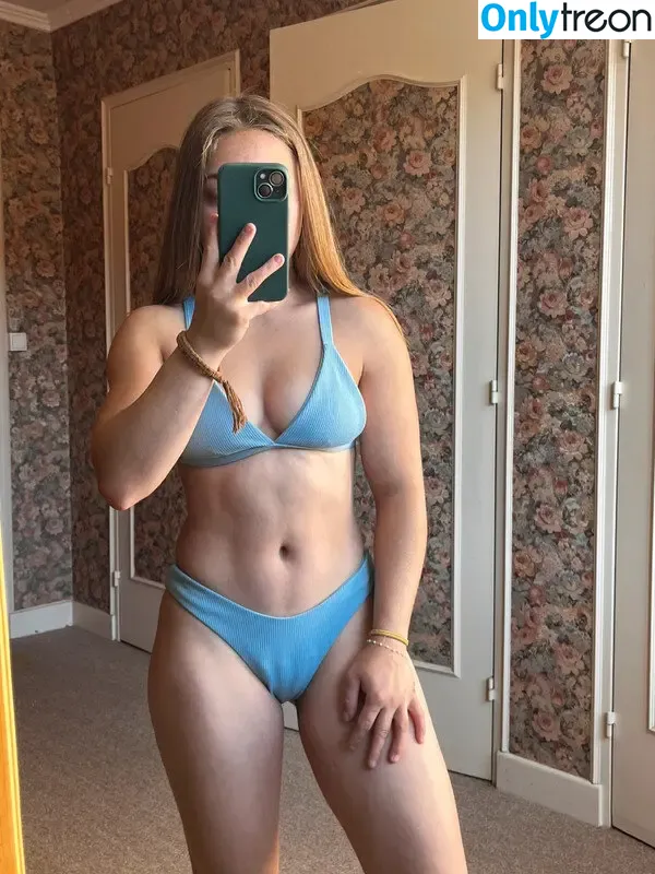 Vinted/eBay nude photo #7445 (Vinted/eBay)