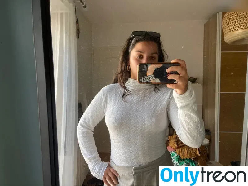 Vinted/eBay nude photo #7667 (Vinted/eBay)