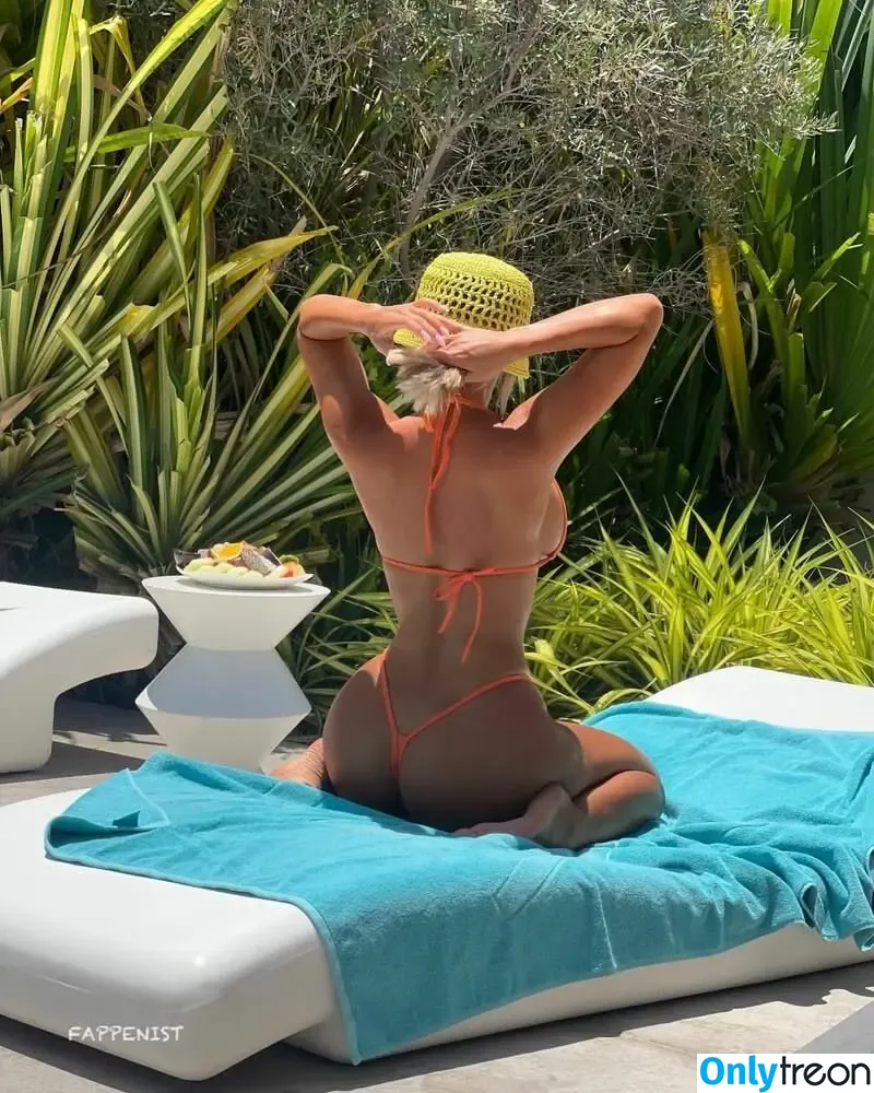 Violetta Bert nude photo #0091 (violetta.bert)
