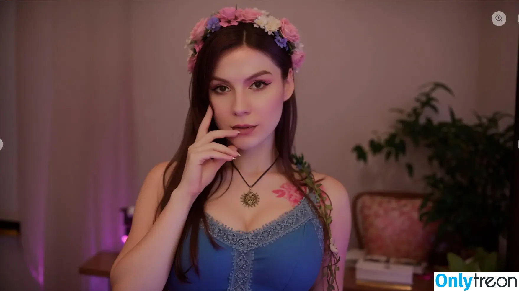 Violetta_PurPur голая photo #0028 (soytukitty)