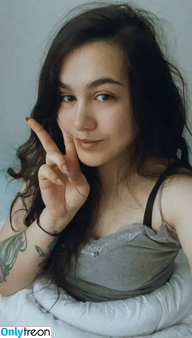viotcz nude photo #0018 (lettali)
