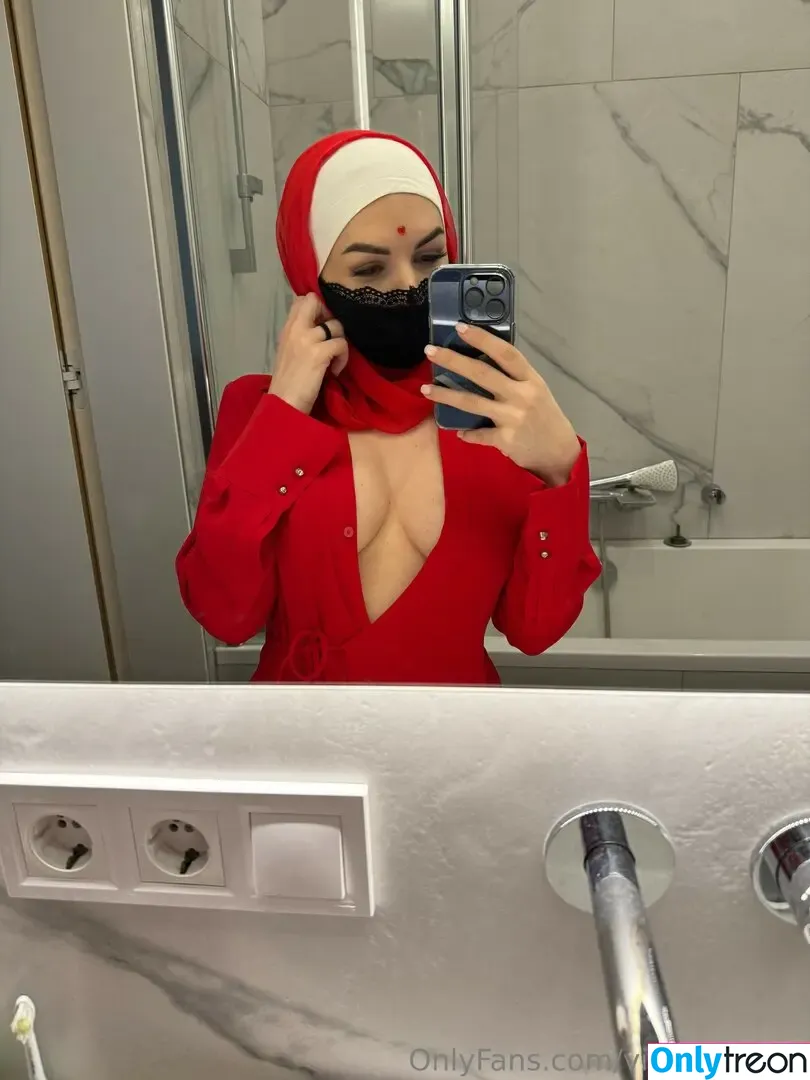 vipgalablack nude photo #0155 (Sahara_Baby_ / galablack_)