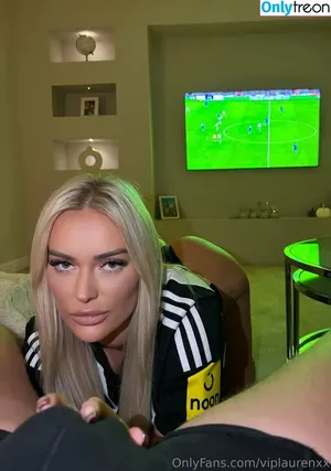 viplaurenxx / Charleybabe / VIPCharley / laurenedgex фото голая #0094