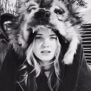 Virginia Gardner / Ginny / ginnygardner nude photo #0154