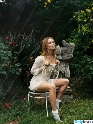 Virginia Gardner / Ginny / ginnygardner nude photo #0333