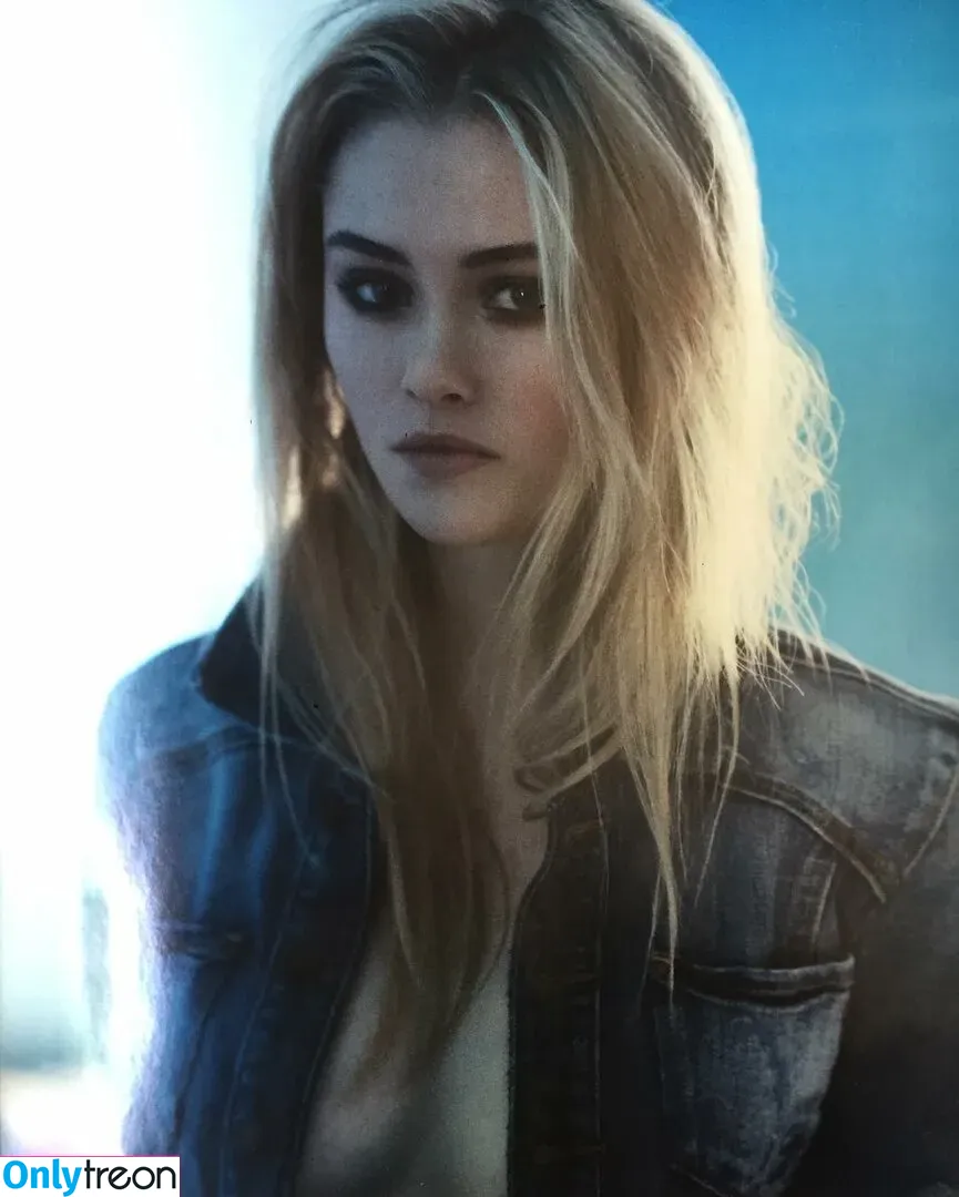 Virginia Gardner nude photo #0121 (Ginny / ginnygardner)