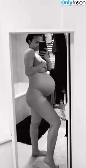  nude photo #0001