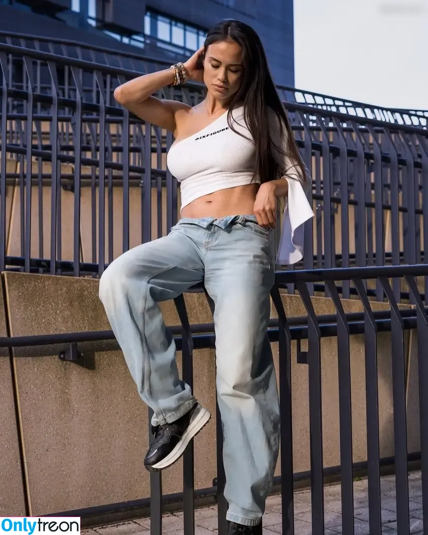 Virginia Rox nude photo #0006 (Virginia Rox)