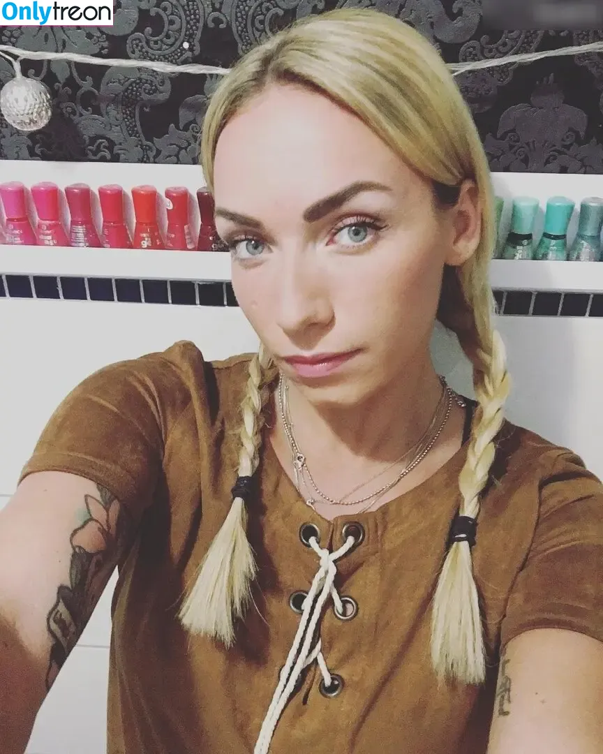 Visa Vie nude photo #0054 (visavie1 / visavieofficial)