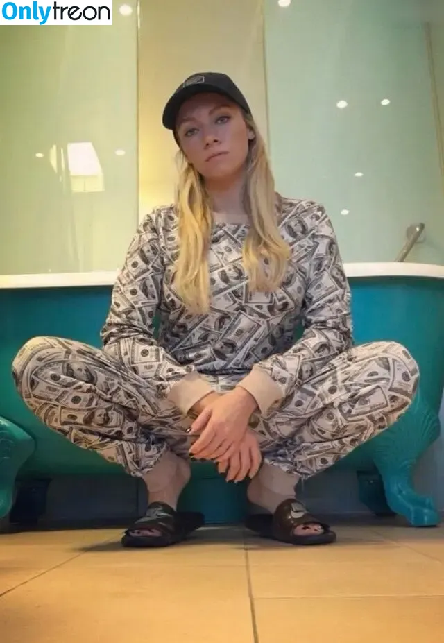 Visa Vie nude photo #0063 (visavie1 / visavieofficial)
