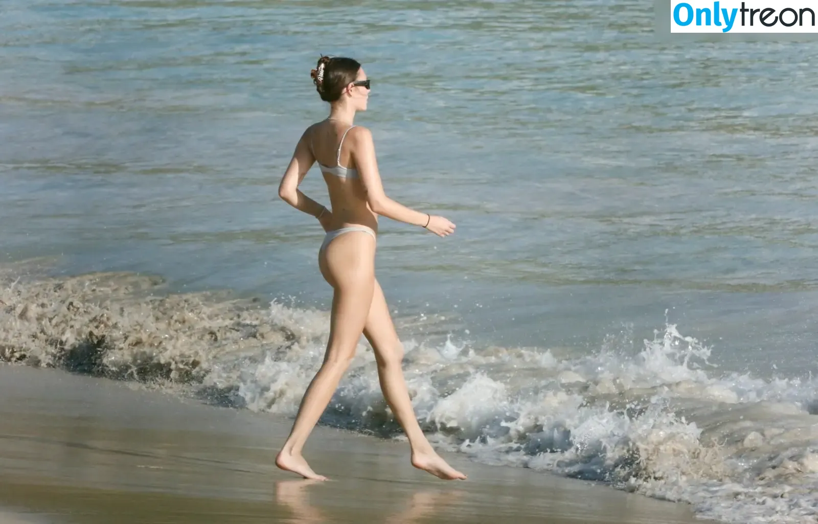 Vittoria Ceretti nude photo #0294 (vittoria)
