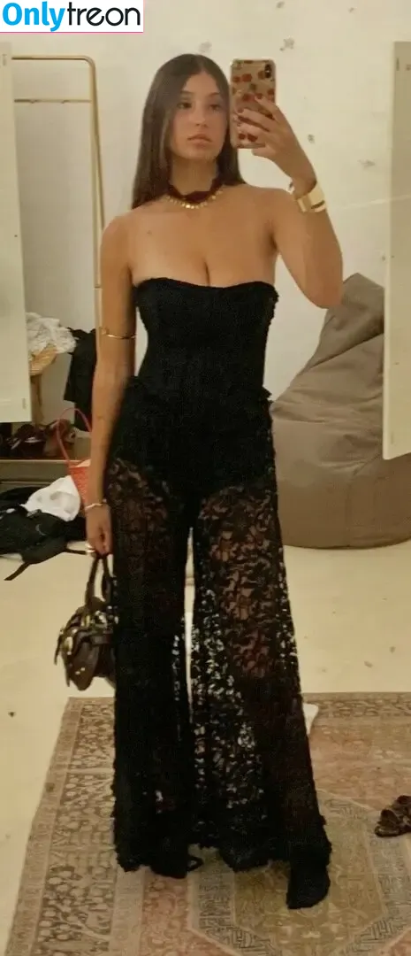 Vittoria nude photo #0173 (_viu__ / vittorialazzari)
