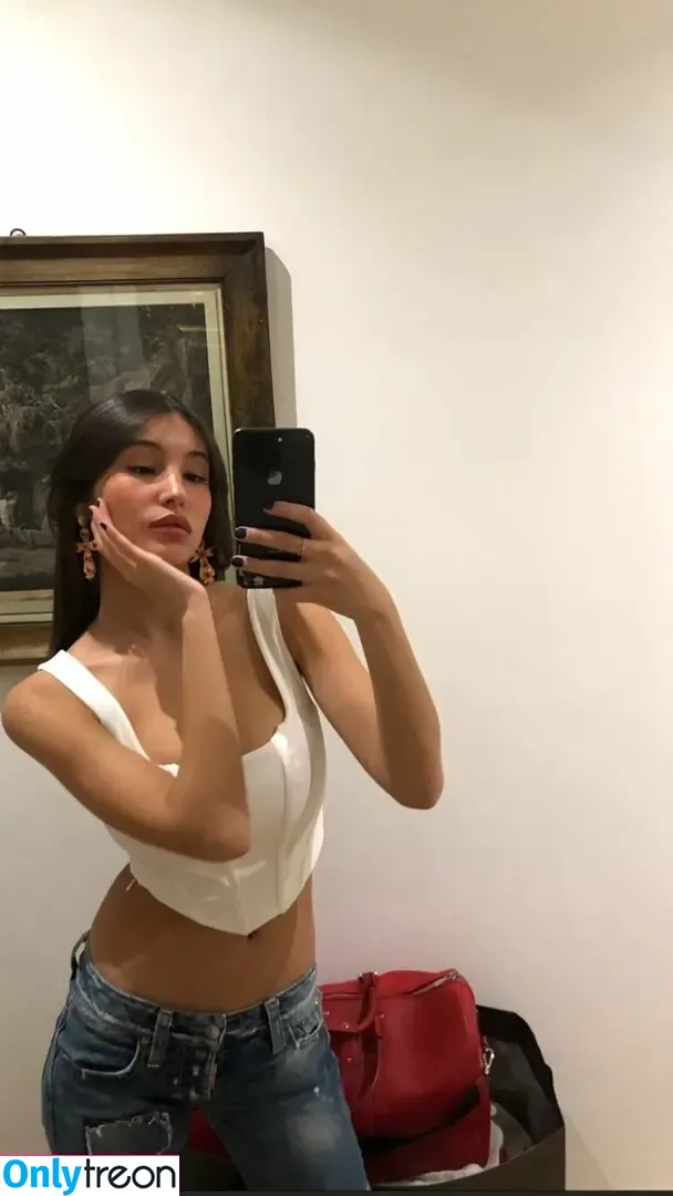 Vittoria голая photo #0223 (_viu__ / vittorialazzari)