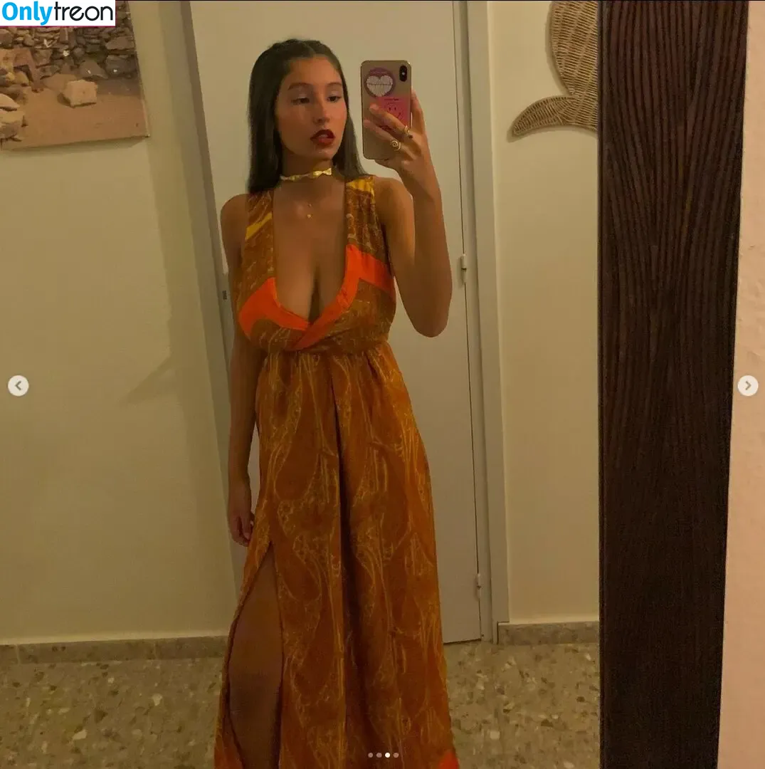 Vittoria nude photo #0272 (_viu__ / vittorialazzari)