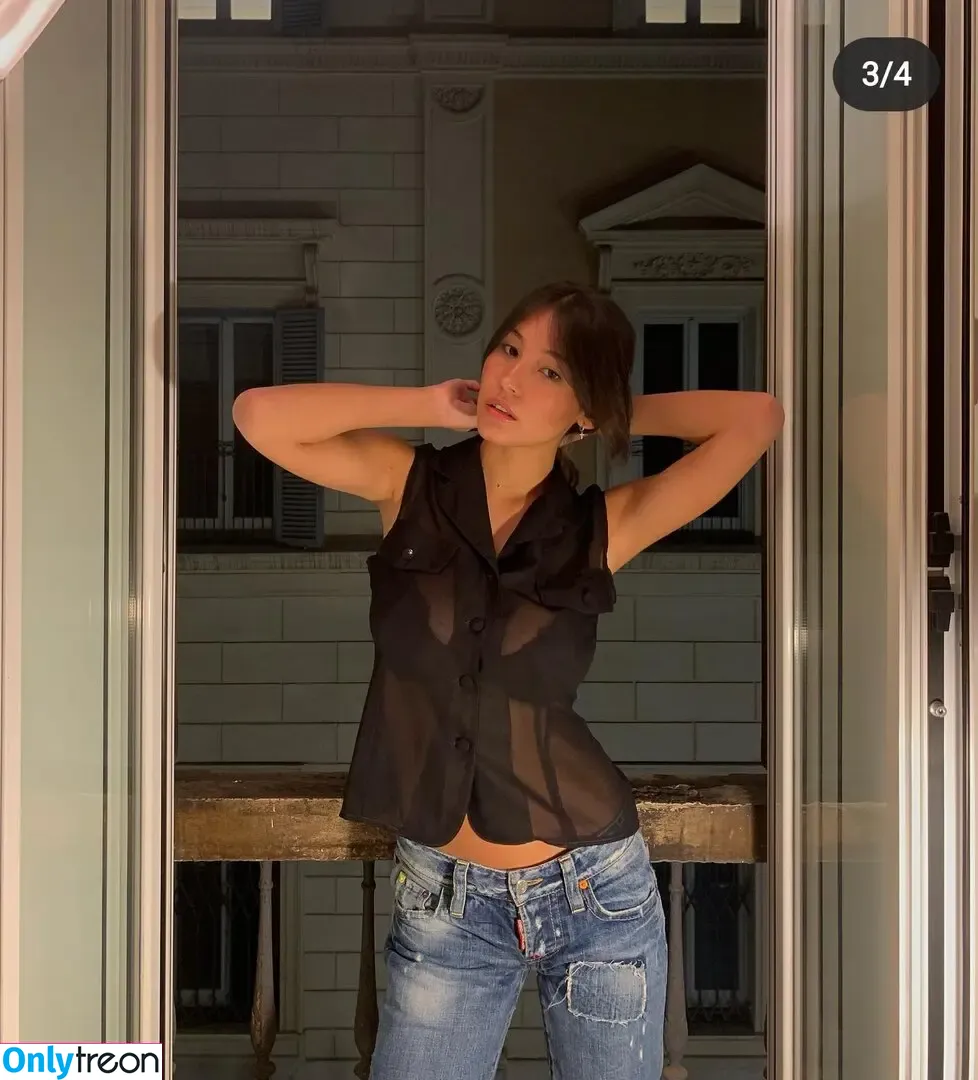 Vittoria nude photo #0277 (_viu__ / vittorialazzari)