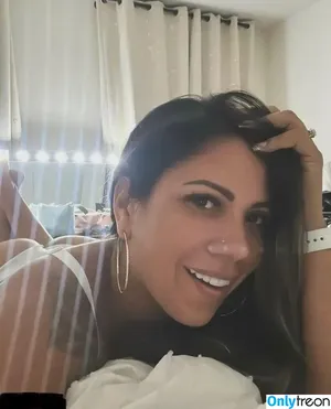 Vivia Tami Silva / tiadalive nude photo #0002