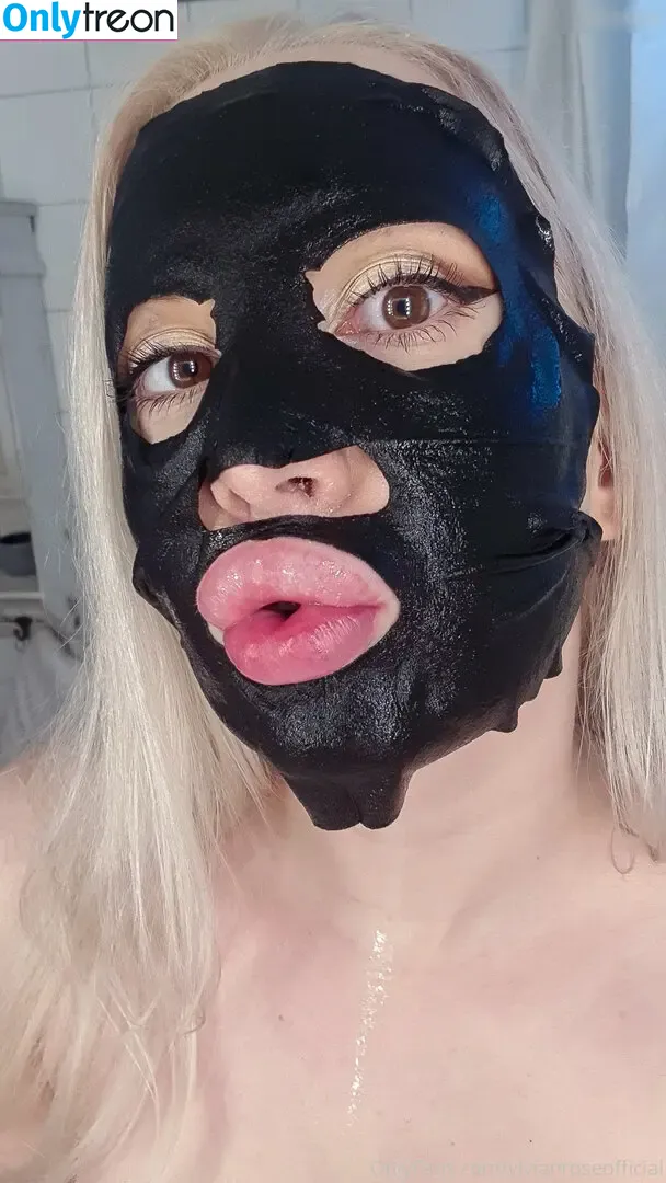 Vivian_Rose голая photo #0528 (vivianroseofficial)