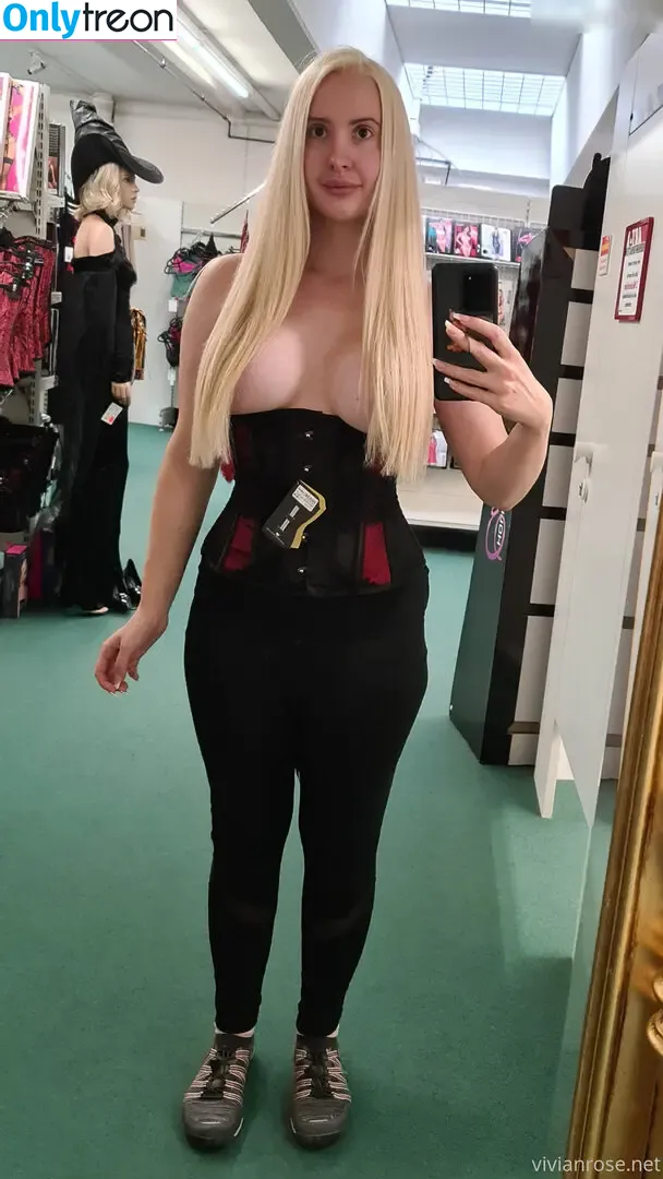Vivian_Rose голая photo #0871 (vivianroseofficial)