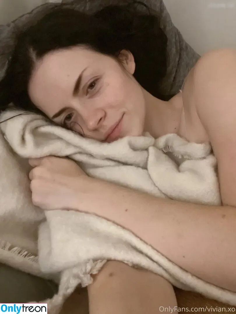 Vivian Vaughn nude photo #0008 (vivian.xo)