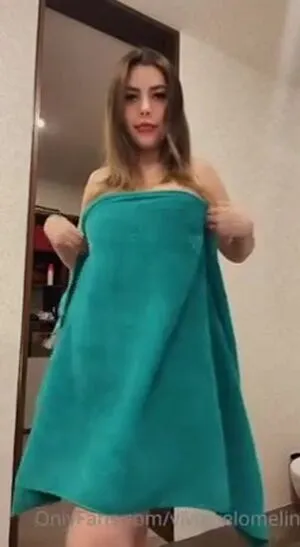 Viviane Lomelin / soyviviane / therealbrittfit / vivianelomelin фото голая #0281