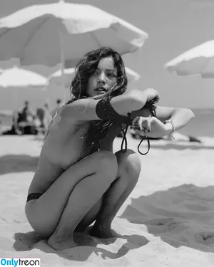 Vivien (Vivi) König / vivi_koenig nude photo #0111