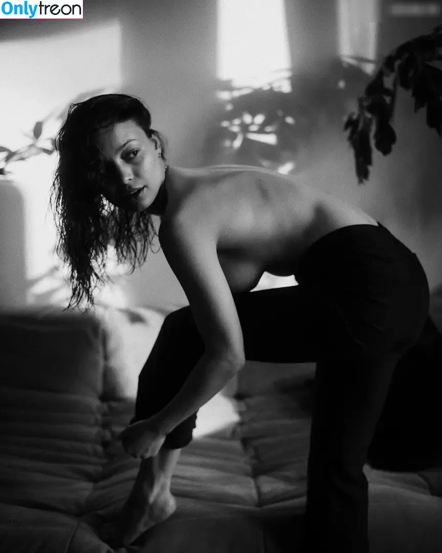 Vivien (Vivi) König nude photo #0102 (vivi_koenig)