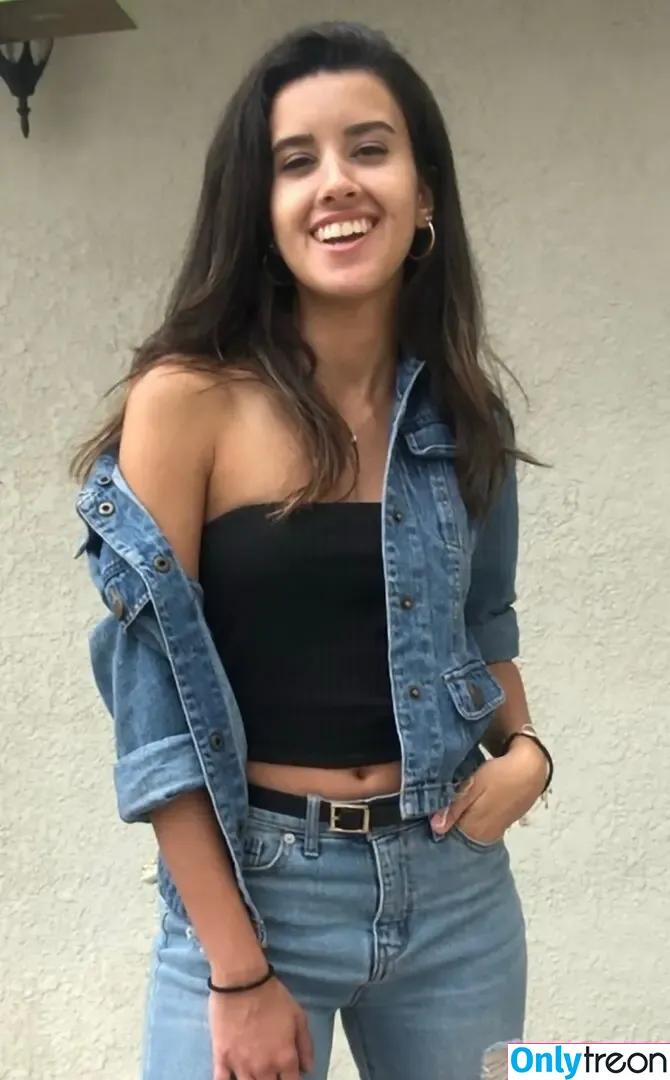 Vivreacts голая photo #0066 (vegasvittoria / viviannn_v)