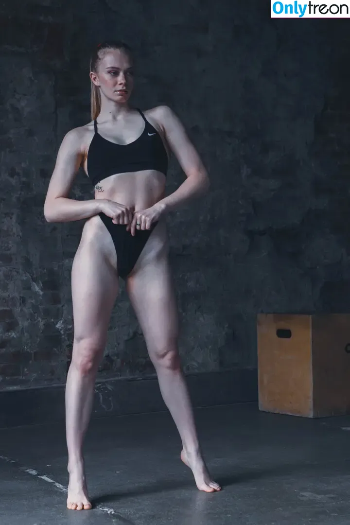 Vlada Votrina nude photo #0054 (vladosik1.0 / vladosik___model)