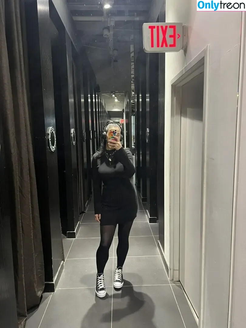 Vrosess голая photo #0029 (redcoveredroses / vrosess_)