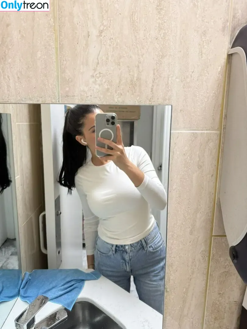 Vrosess голая photo #0033 (redcoveredroses / vrosess_)