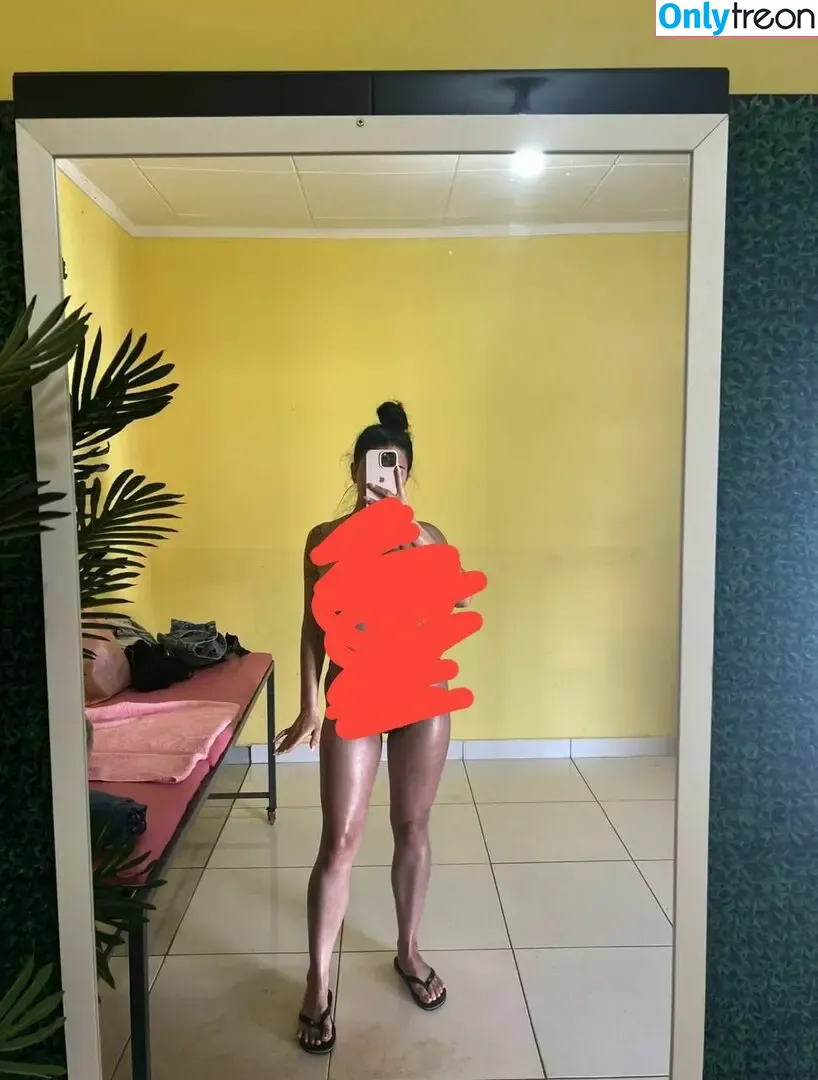 Vrosess nude photo #0063 (redcoveredroses / vrosess_)