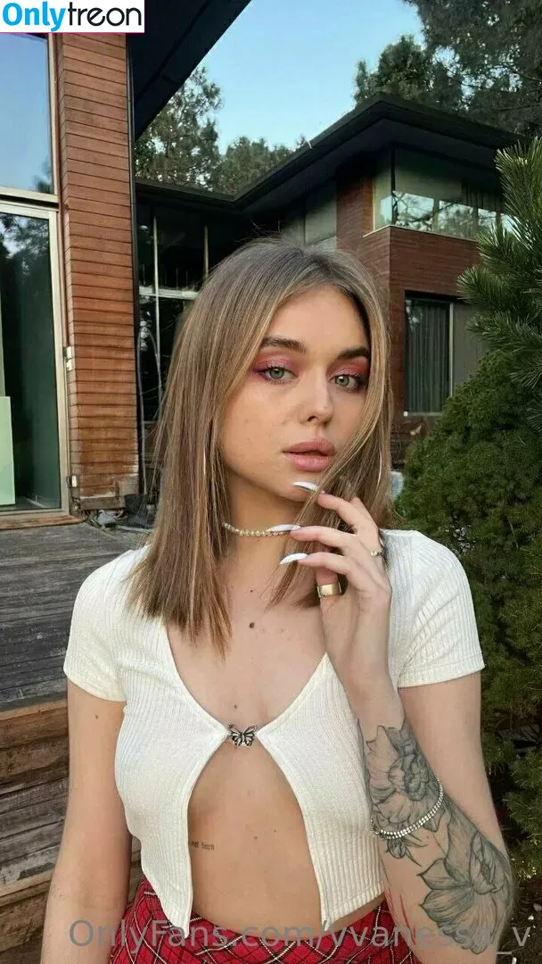 vvanessa_v голая photo #0001 (vvanessa.v)