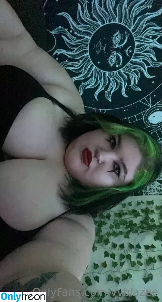 vvblazee nude photo #0009 (vvibez_)