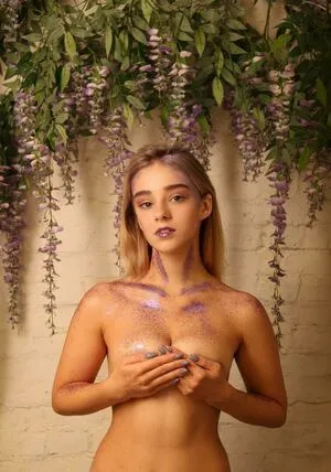 vvcalendar / Yugi nude photo #0005