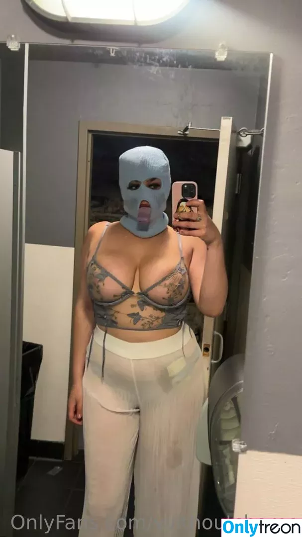 vvithoutshame nude photo #0012 (vvithoutshame)