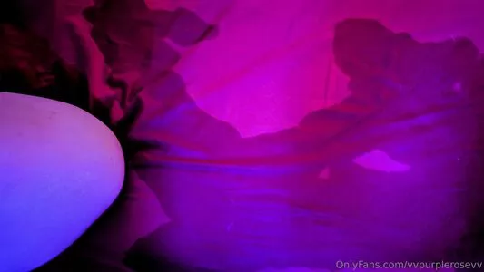 vvpurplerosevv / manwhosmile фото голая #0107