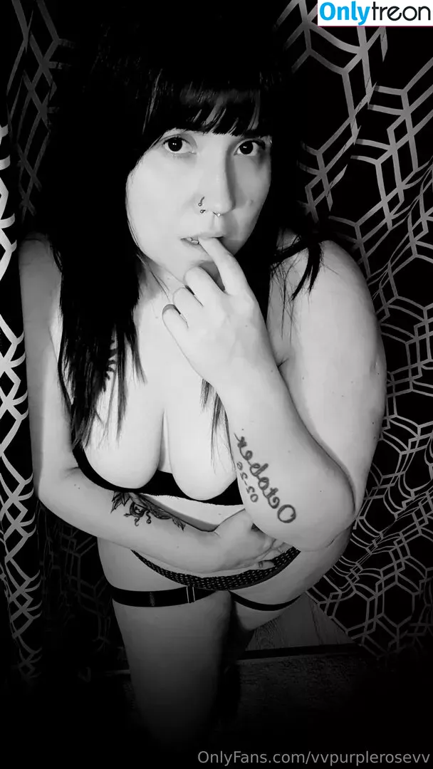 vvpurplerosevv nude photo #0126 (manwhosmile)