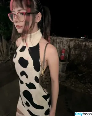 Vvriska / r9kscroller / vericha91 / wasianvriska nude photo #0005